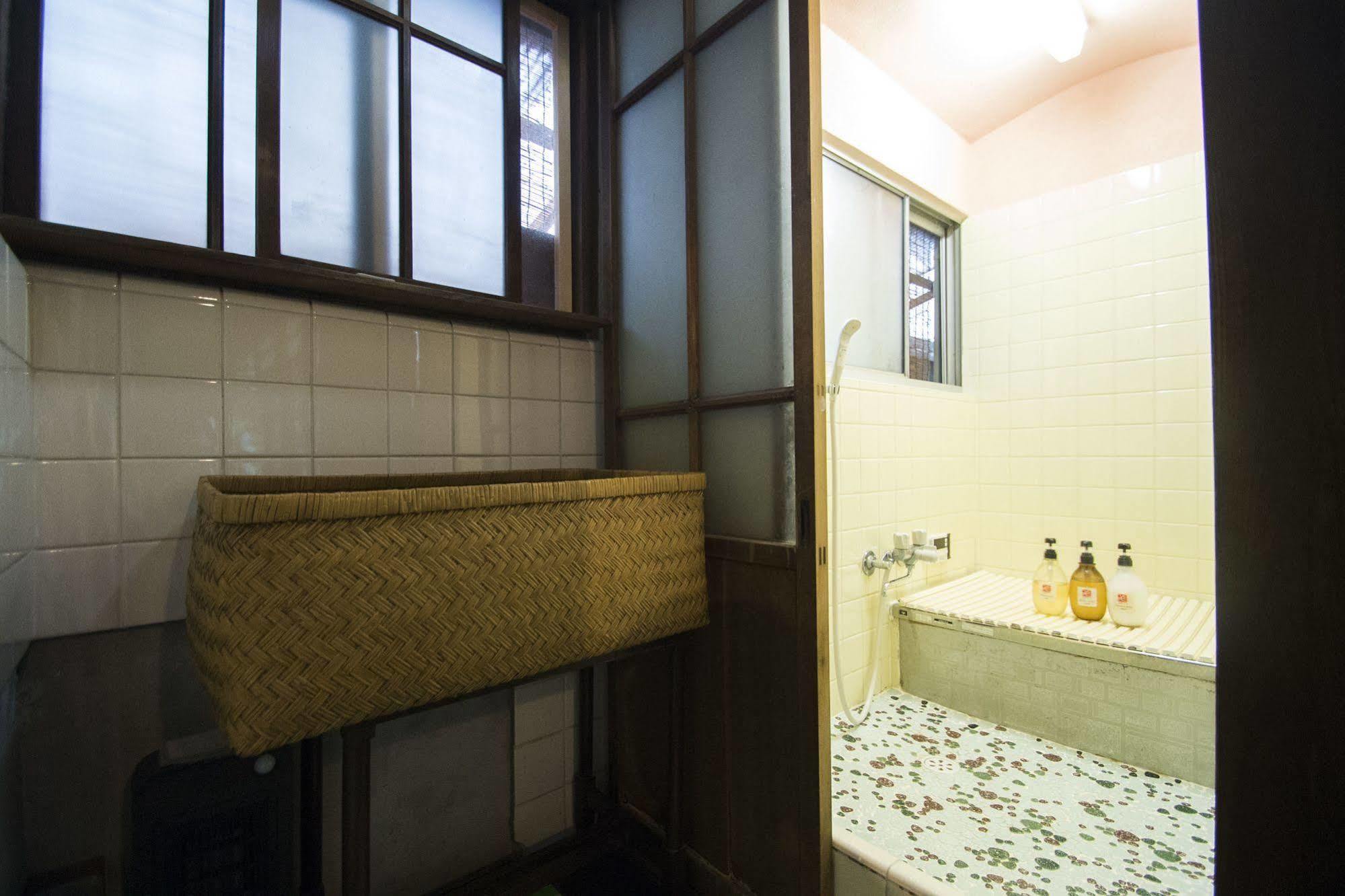 Higurashi-sou Guest house